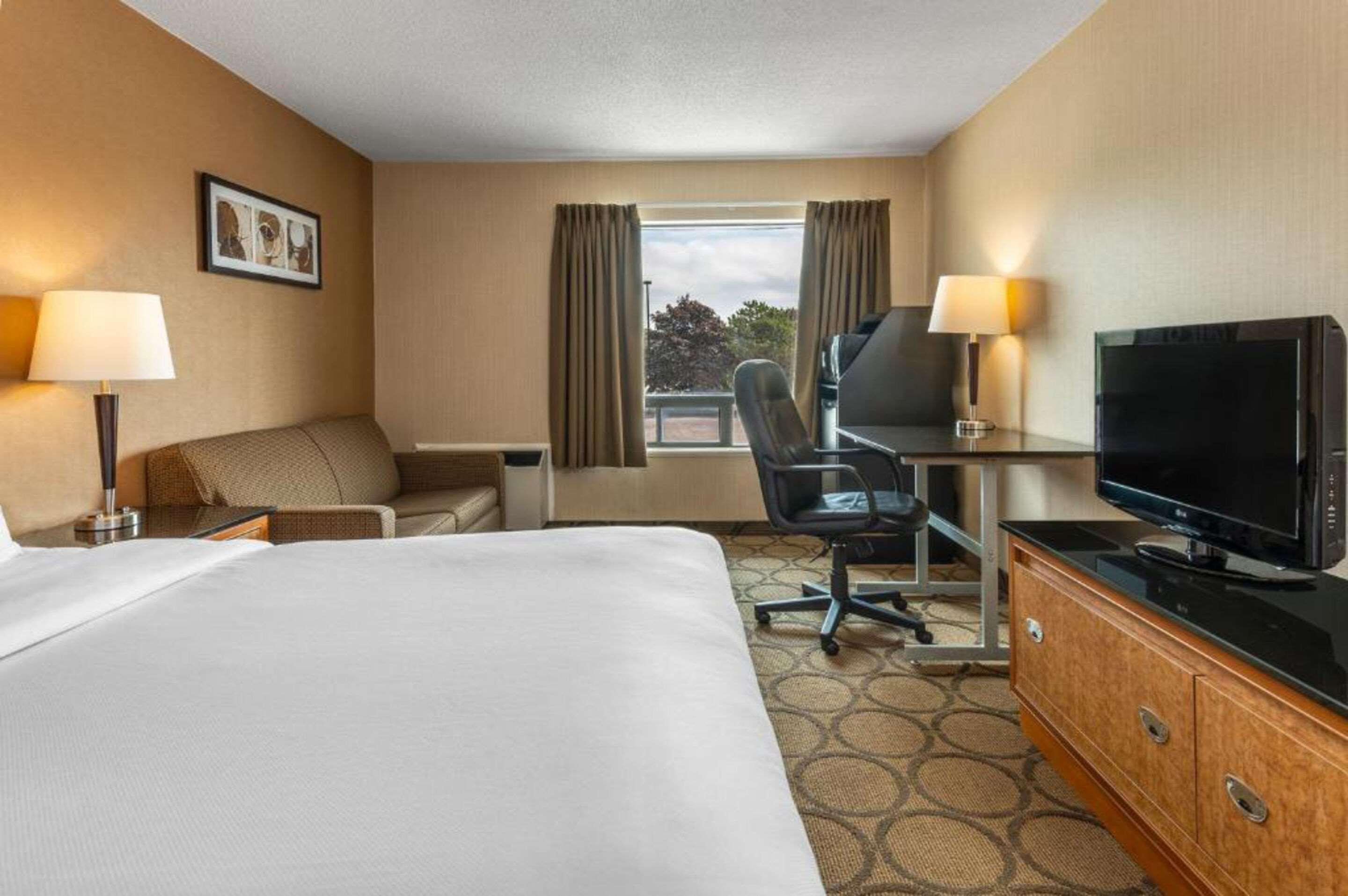 Comfort Inn Ориллия Экстерьер фото