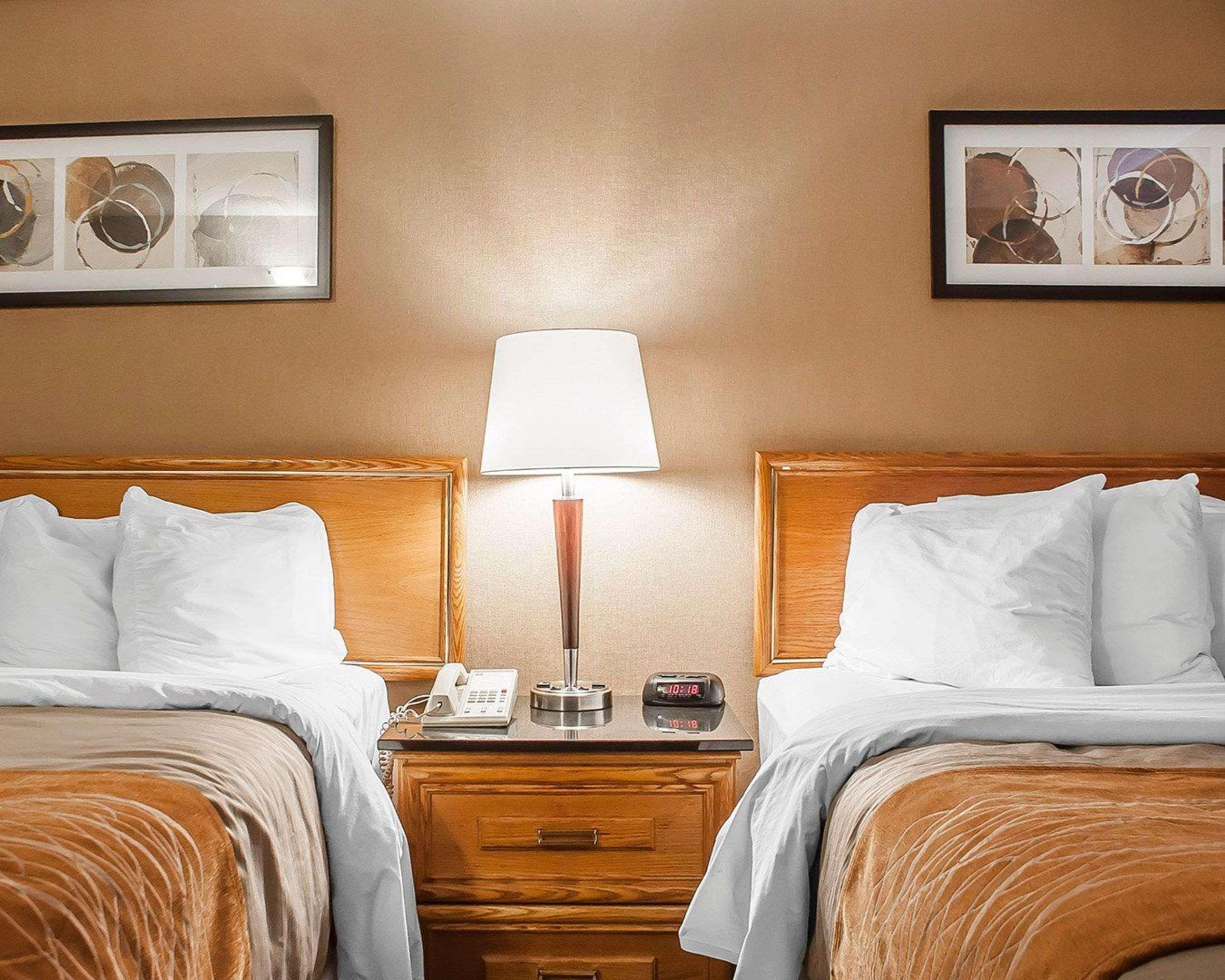 Comfort Inn Ориллия Экстерьер фото
