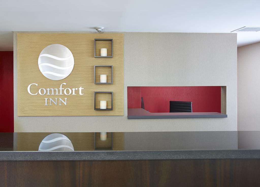 Comfort Inn Ориллия Экстерьер фото