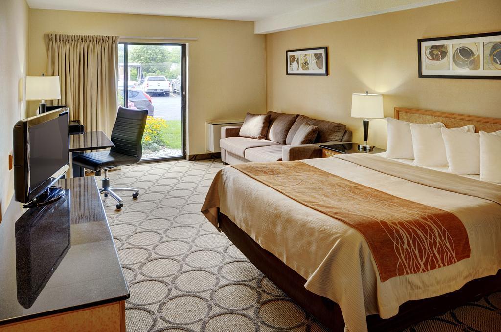 Comfort Inn Ориллия Экстерьер фото