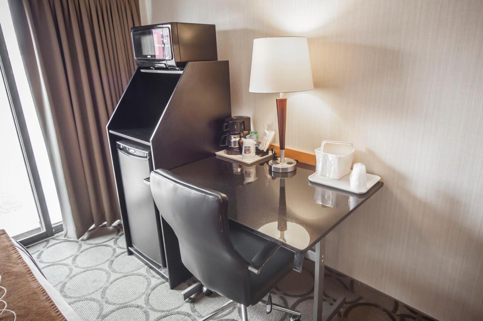 Comfort Inn Ориллия Экстерьер фото